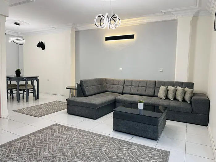 آپارتمان یک خوابه نارمک دردشت شرق ۴