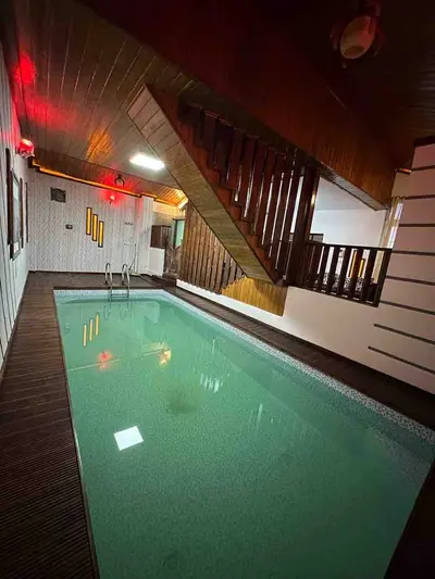 ویلا یک خوابه استخردار چهارفصل یاس ۲