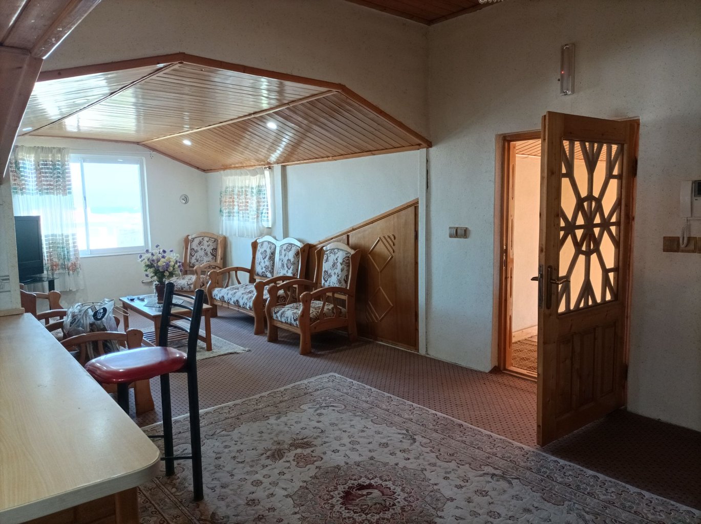 سوئیت یک خوابه منتظری 16