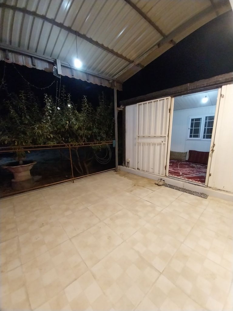 فلت پردیس صحرا