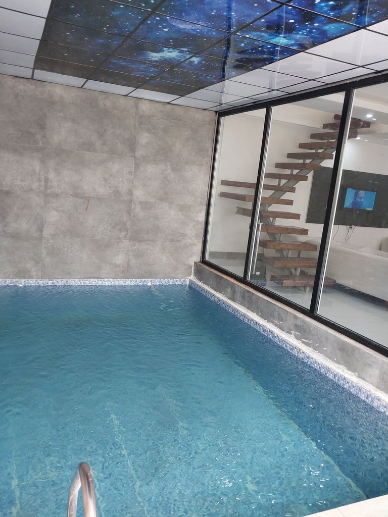 دوخوابه استخردار آبگرم فرح آباد