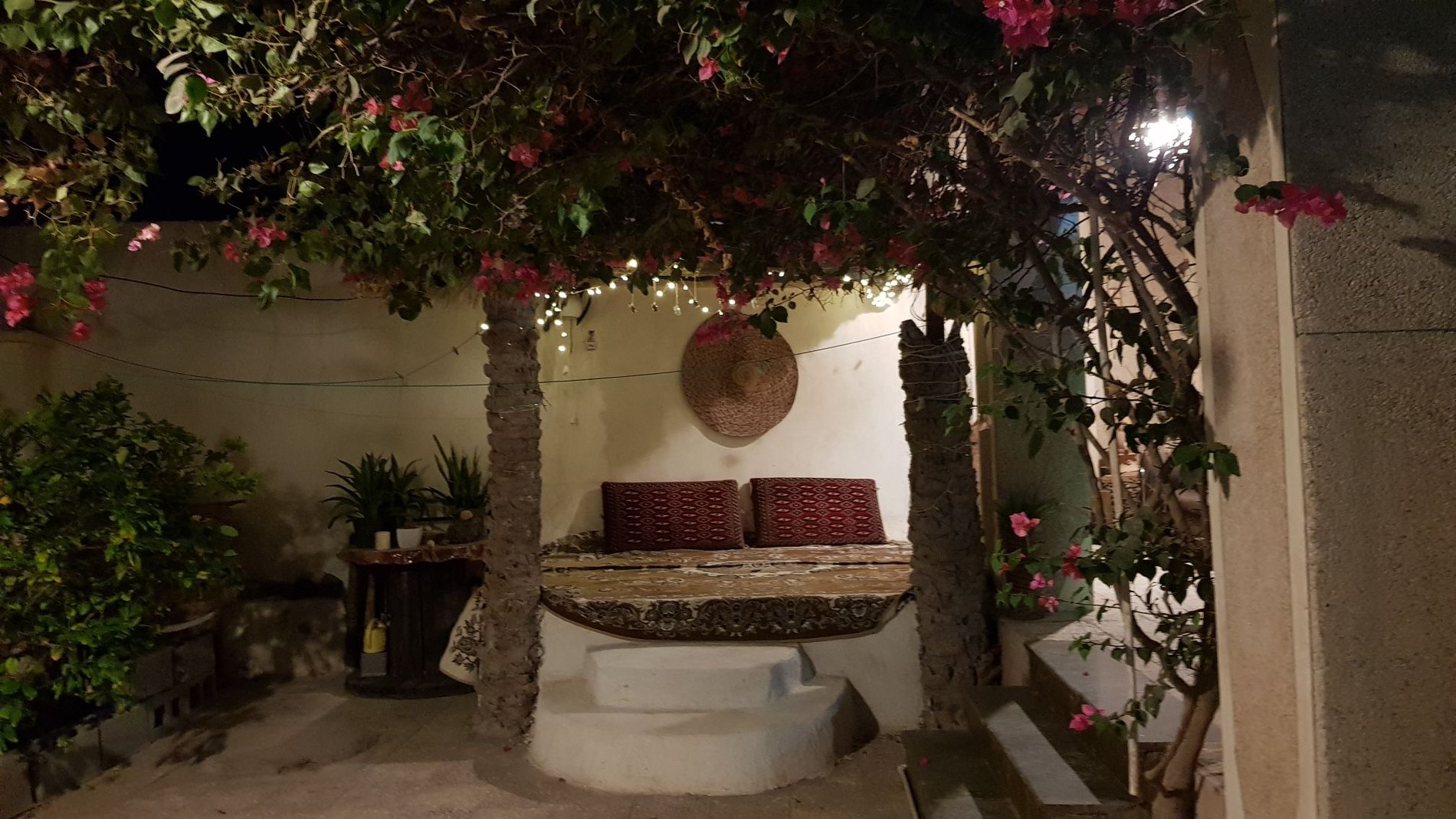 بومگردی حَبا - واحد 5