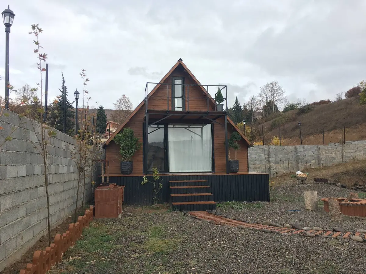 کلبه دوخوابه دوبلکس لاکو واحد لیمو