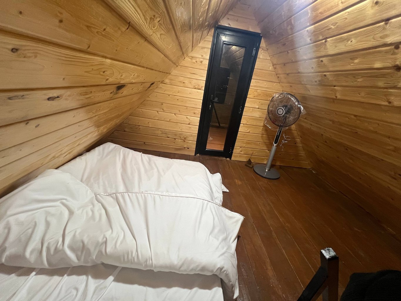 کلبه دوخوابه دوبلکس لاکو واحد لیمو