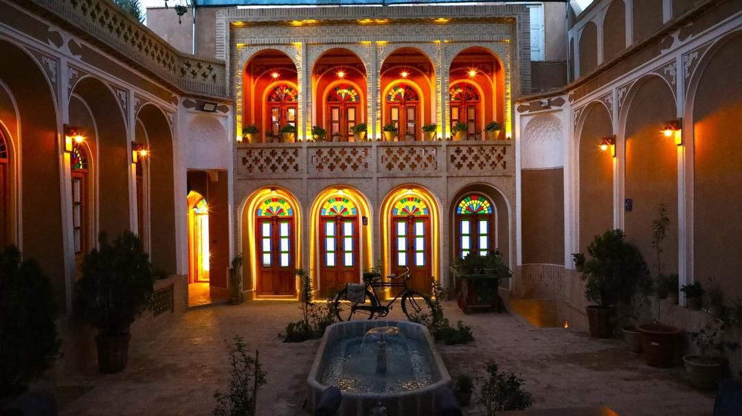 اقامتگاه سنتی شیخداد - واحد امیتیس