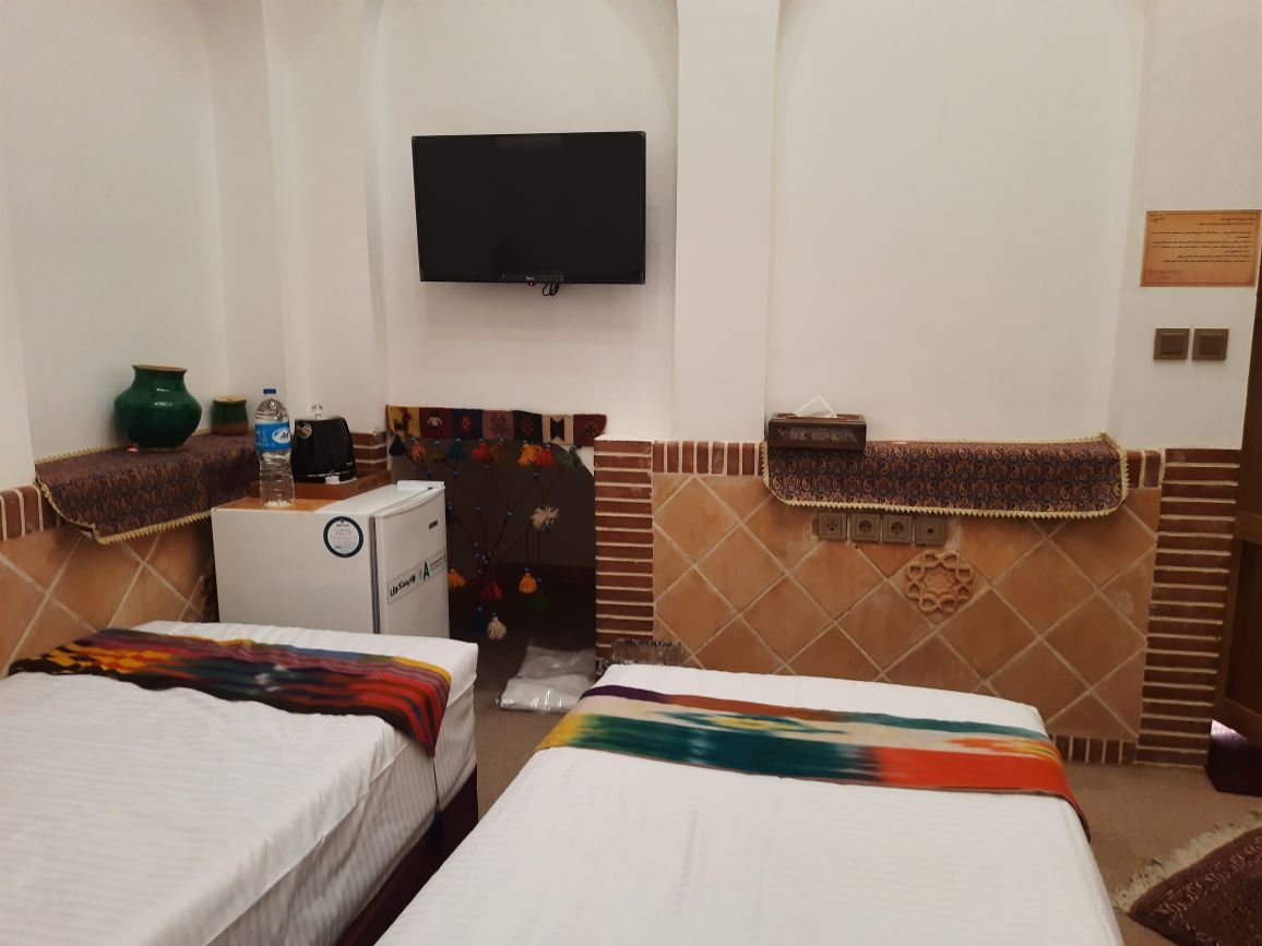 اقامتگاه سنتی شیخداد - واحد امیتیس