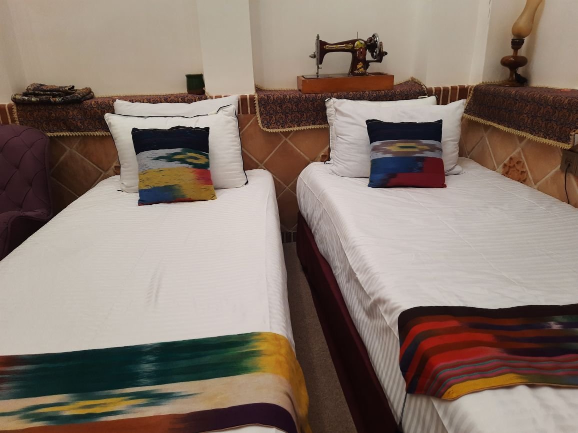 اقامتگاه سنتی شیخداد - واحد امیتیس