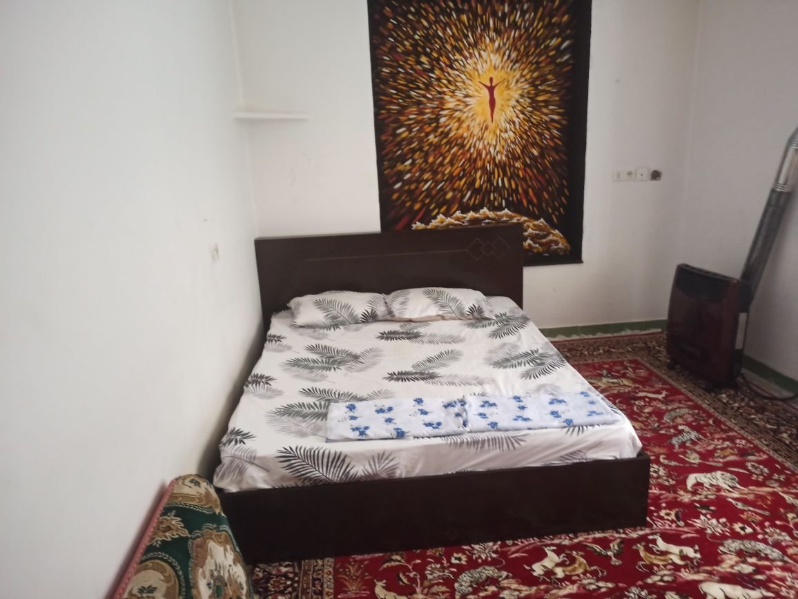 سوئیت دو خوابه سرتون