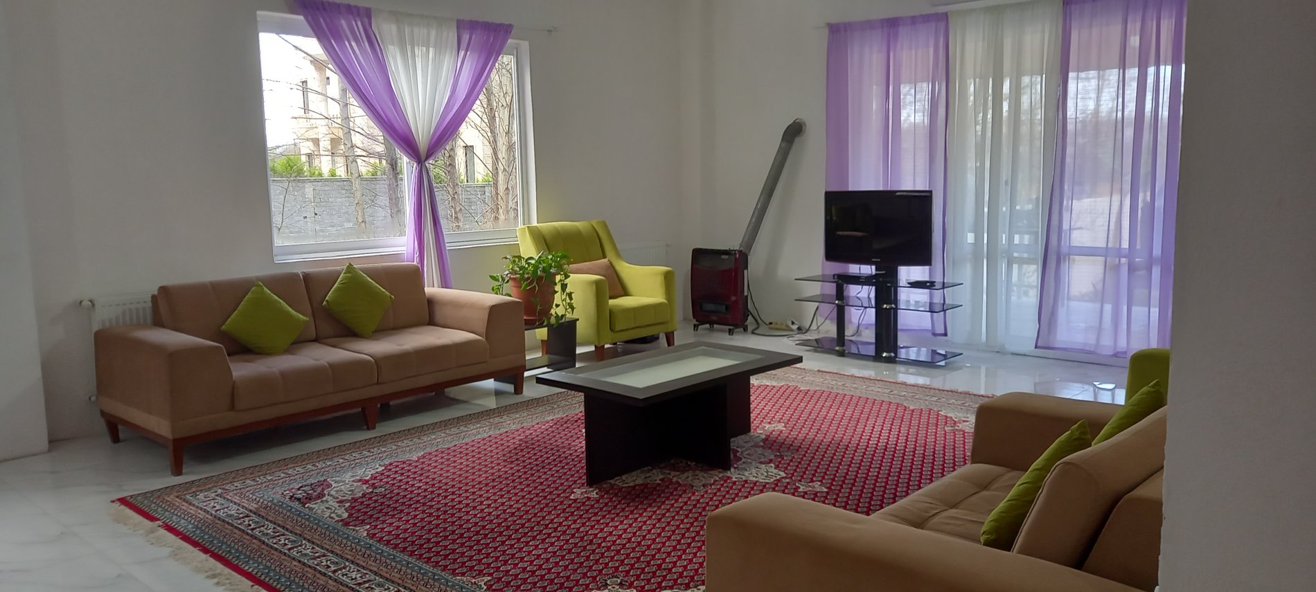 آپارتمان دوخوابه جنگلی گل نرگس 1