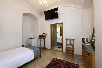 اقامتگاه سنتی عمارت محمودیه - واحد ۲۱۱ افرا