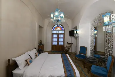 اقامتگاه سنتی عمارت محمودیه - واحد ۲۰۲ آهو