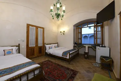 اقامتگاه سنتی عمارت محمودیه - واحد 209 آبان