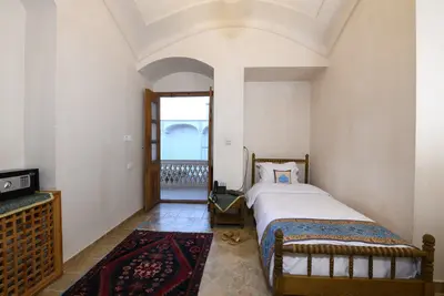 اقامتگاه سنتی عمارت محمودیه - واحد ۲۱۱ افرا