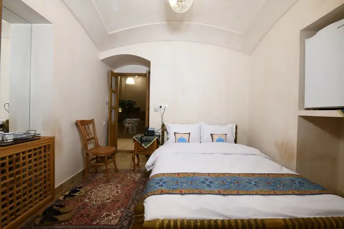 اقامتگاه سنتی عمارت محمودیه - واحد ۲۰۵ سنبل