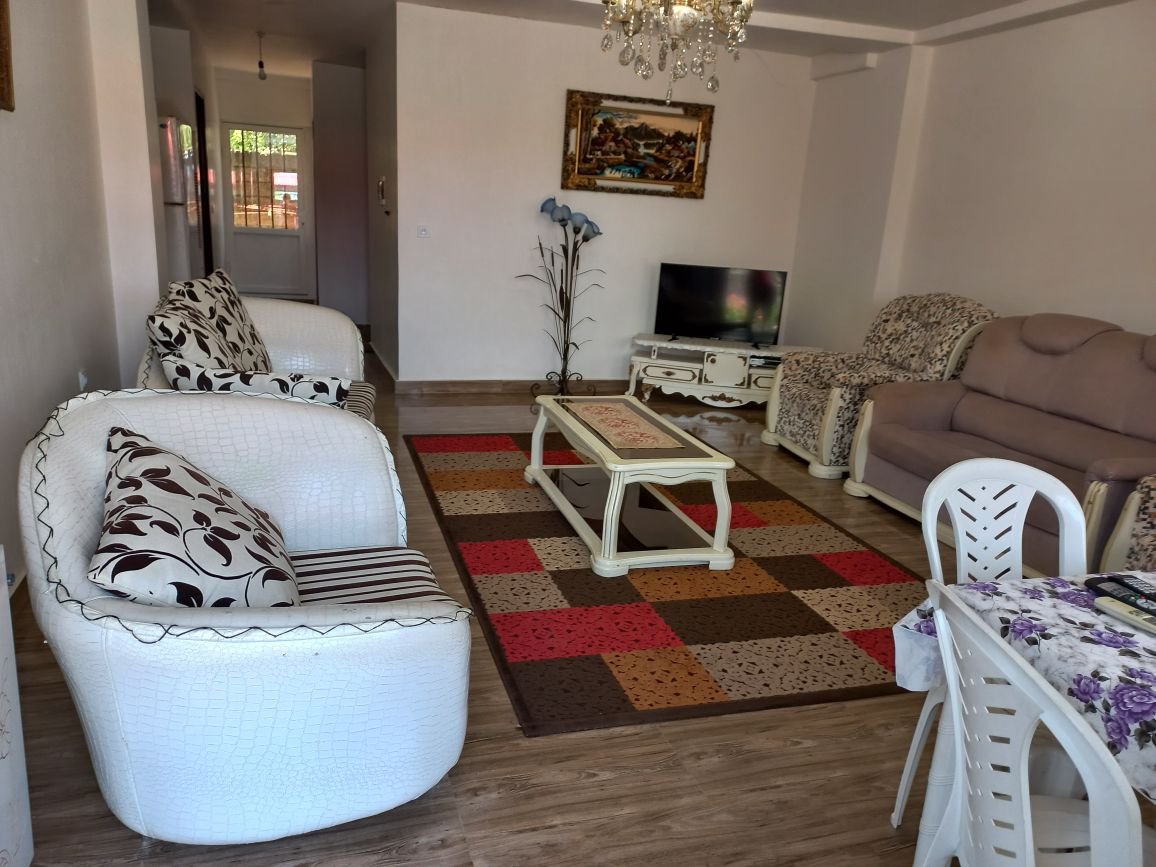 آپارتمان دوخوابه حسنی ۵