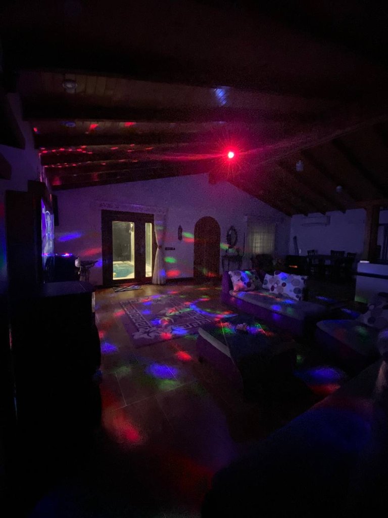 ویلا استخردار آوا 1