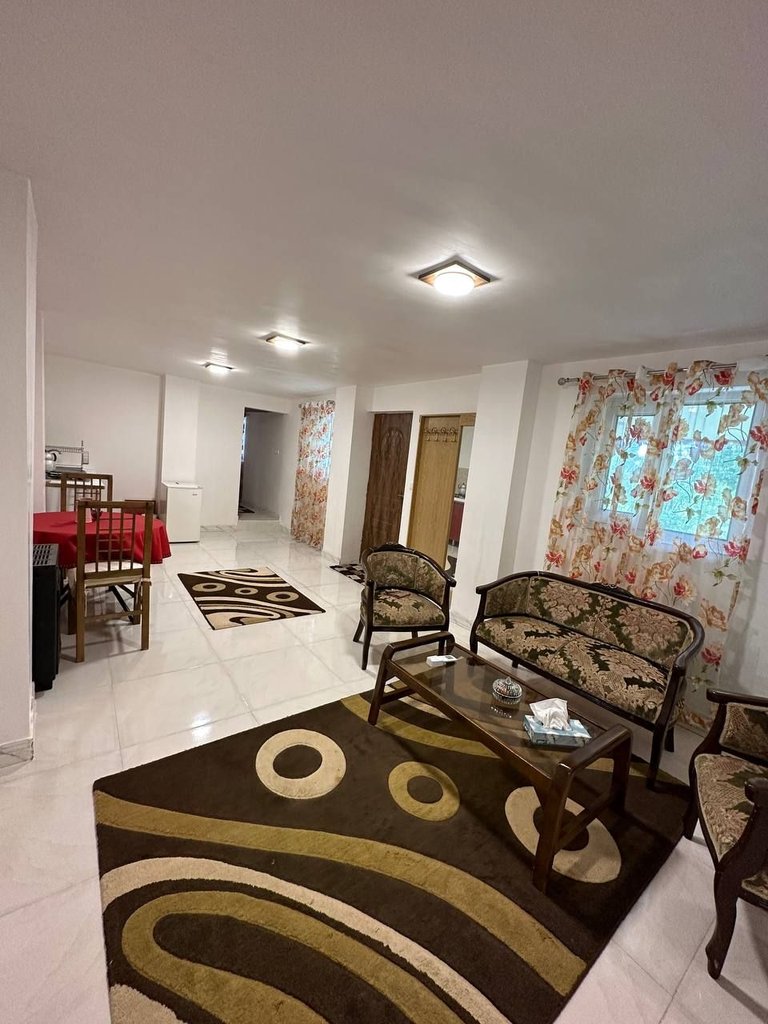 یک خوابه چوبی سهند