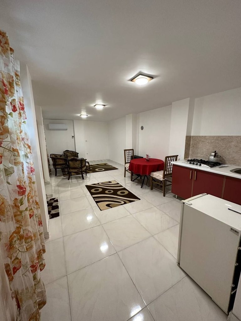 یک خوابه چوبی سهند