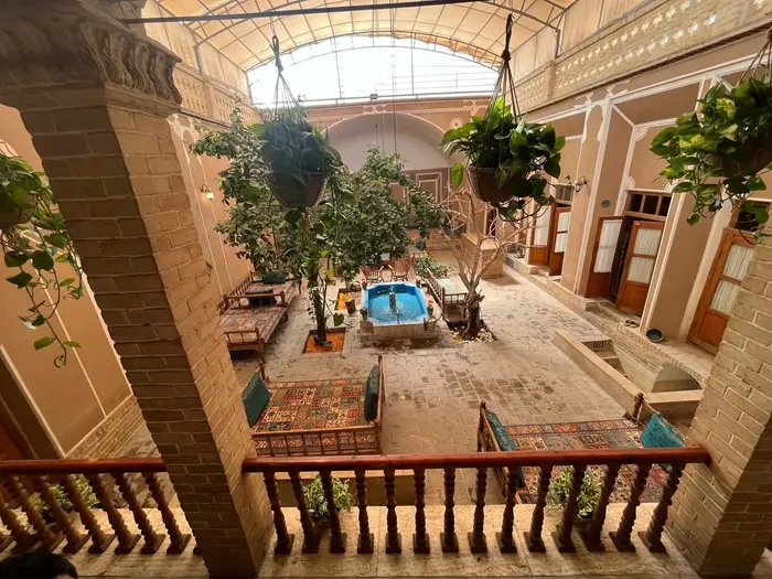 اقامتگاه سنتی گنجه - واحد پروین اعتصامی