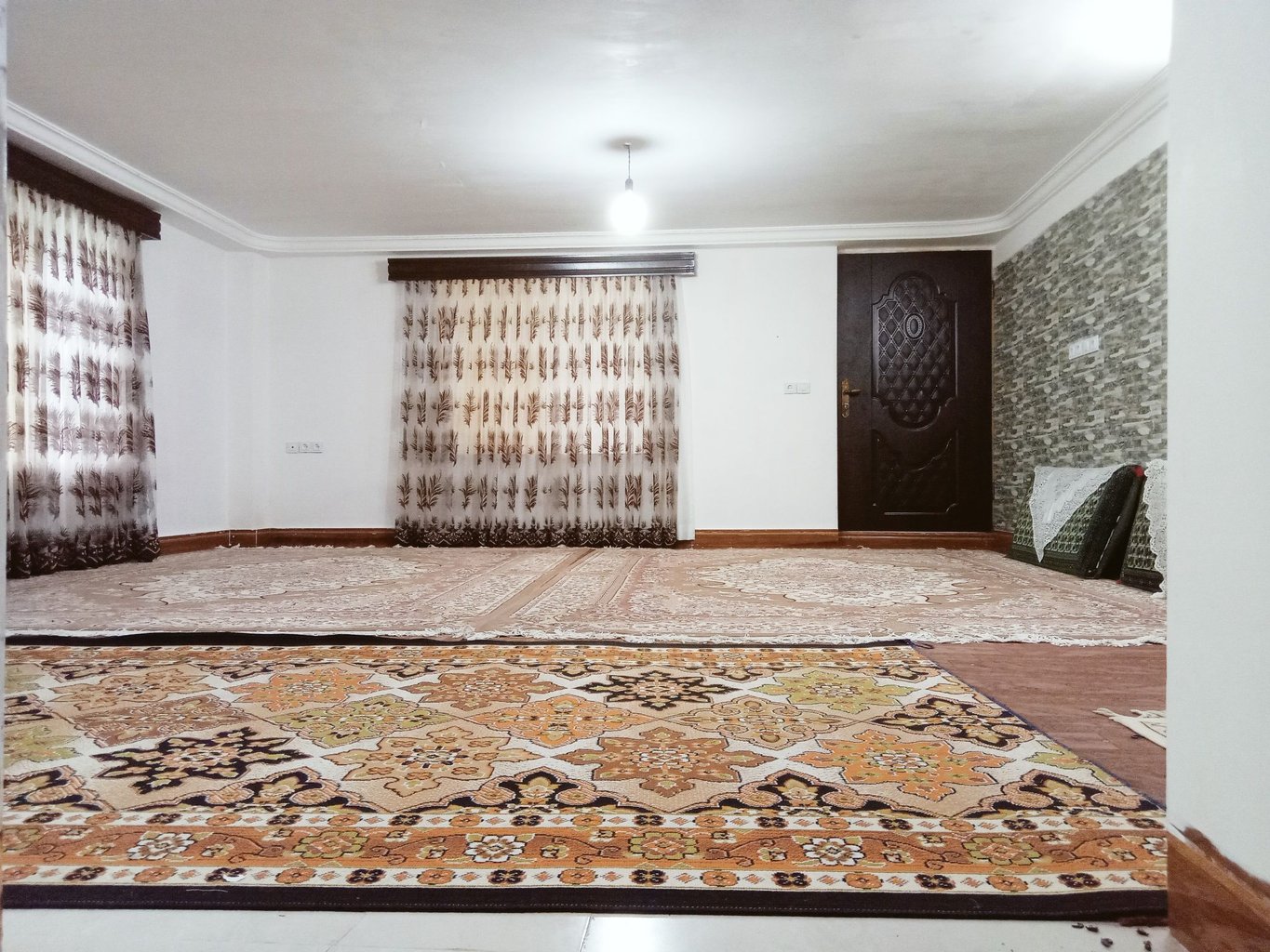 یک خوابه جنگلی پروین