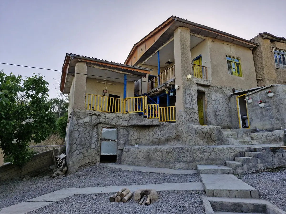 ویلا سه خوابه کاهگلی ریحان