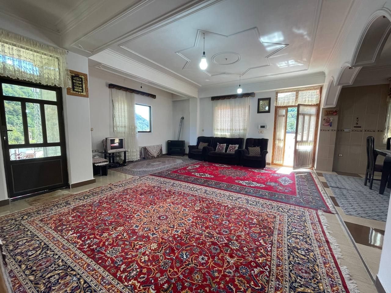 ویلا دوخوابه جنگلی ماهان ۱