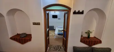 بومگردی شاطربمان - واحد آقاجون