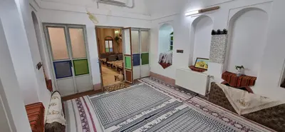 بومگردی شاطربمان - واحد شاه‌نشین