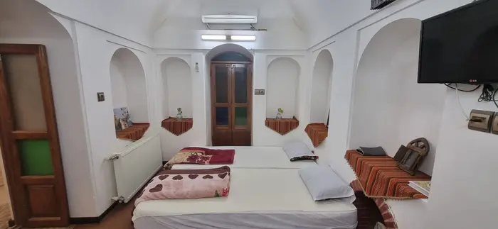 بوم گردی شاطربمان - واحد مامان جون