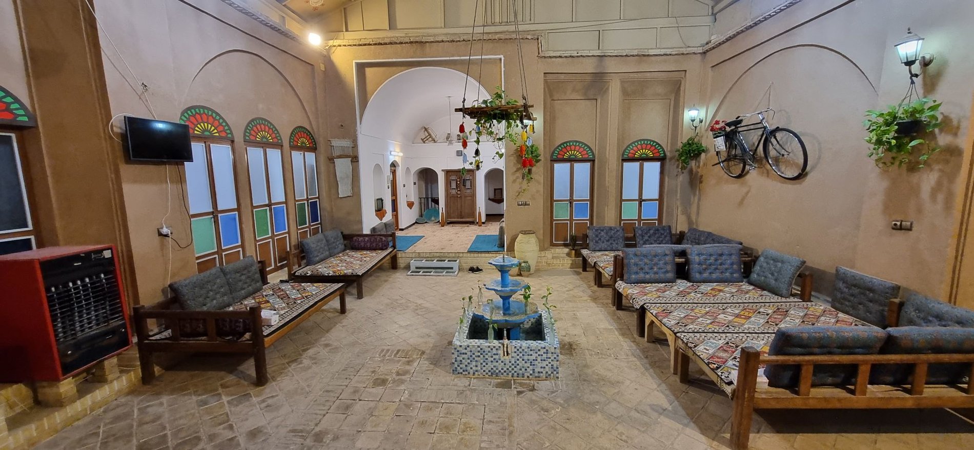 شاطربمان - واحد مامان‌ جون