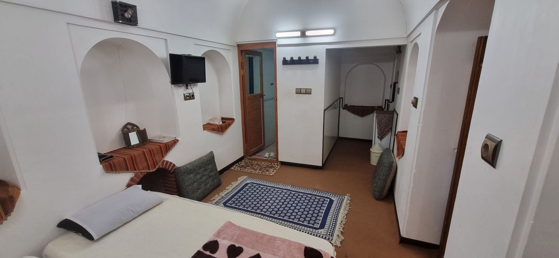 بومگردی شاطربمان - واحد مامان‌ جون