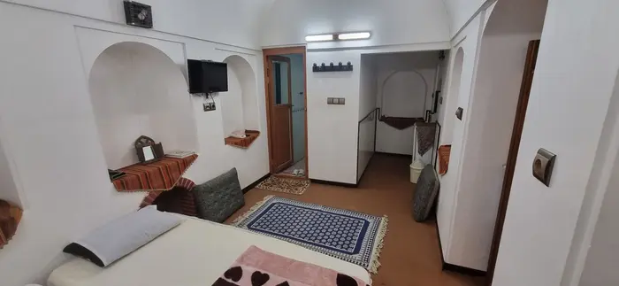 بوم گردی شاطربمان - واحد مامان جون