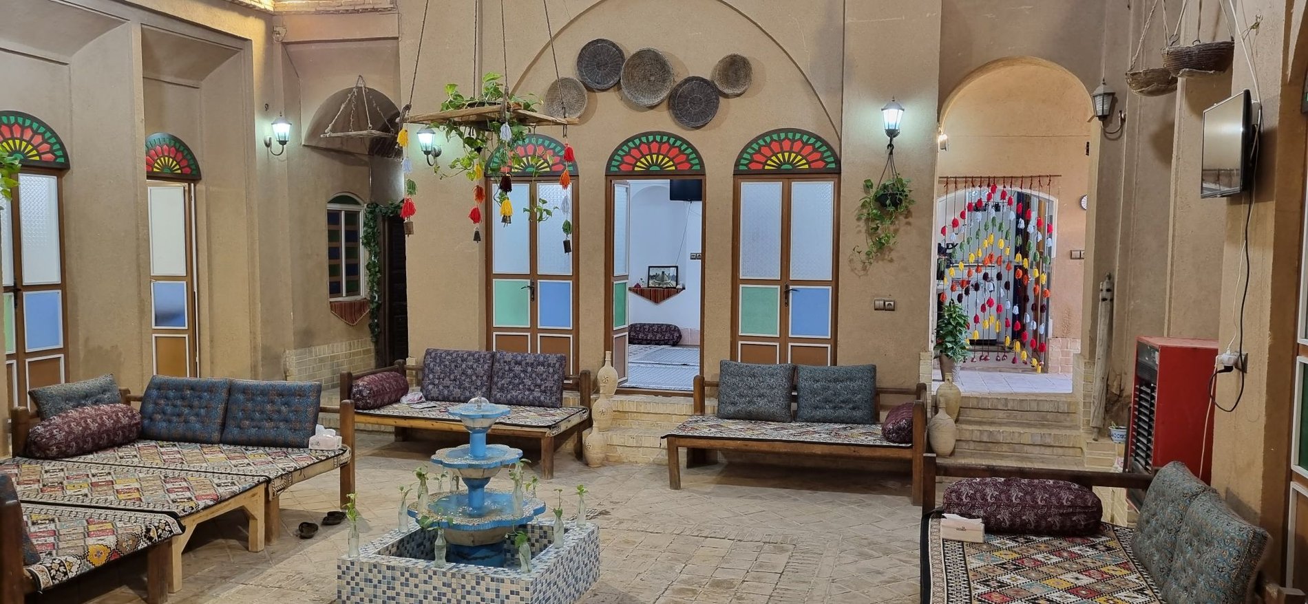 شاطربمان - واحد مامان‌ جون