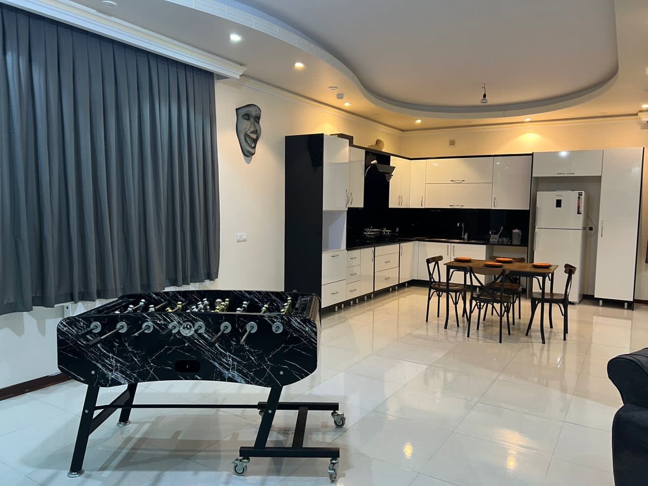 سه خوابه مریم شرقی