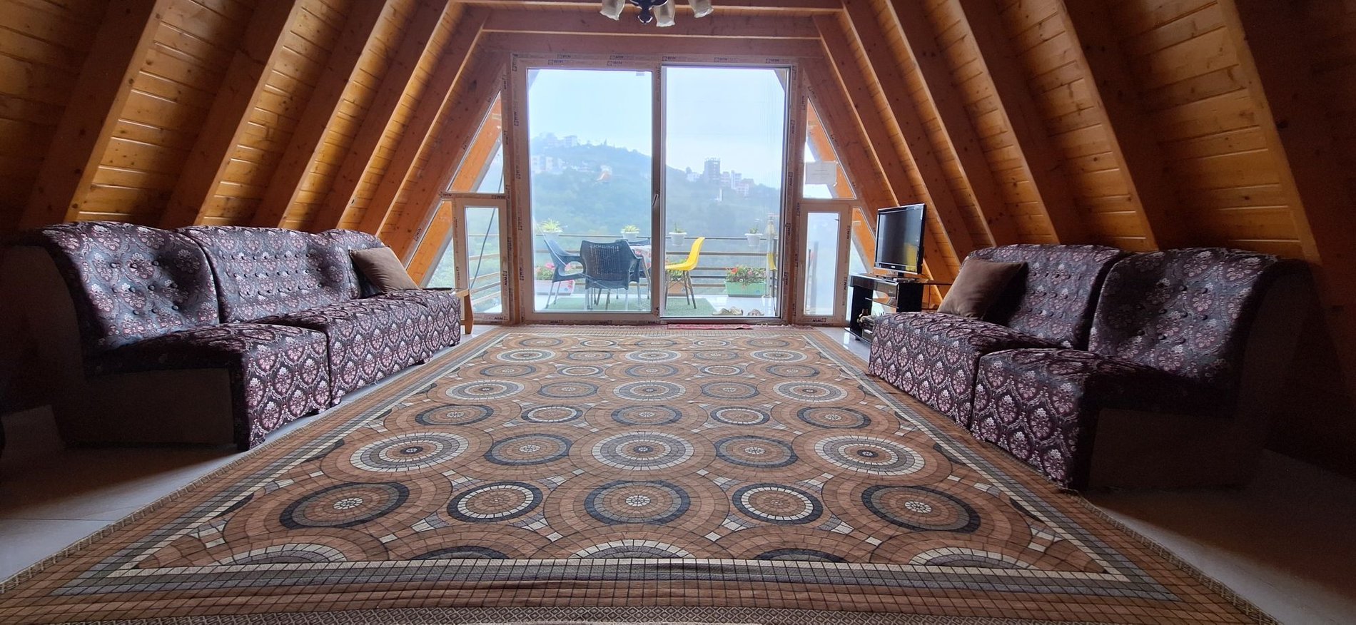 یک خوابه جنگلی سوئیسی یاس 3