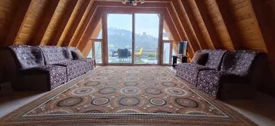 کلبه یک خوابه جنگلی سوئیسی یاس 3