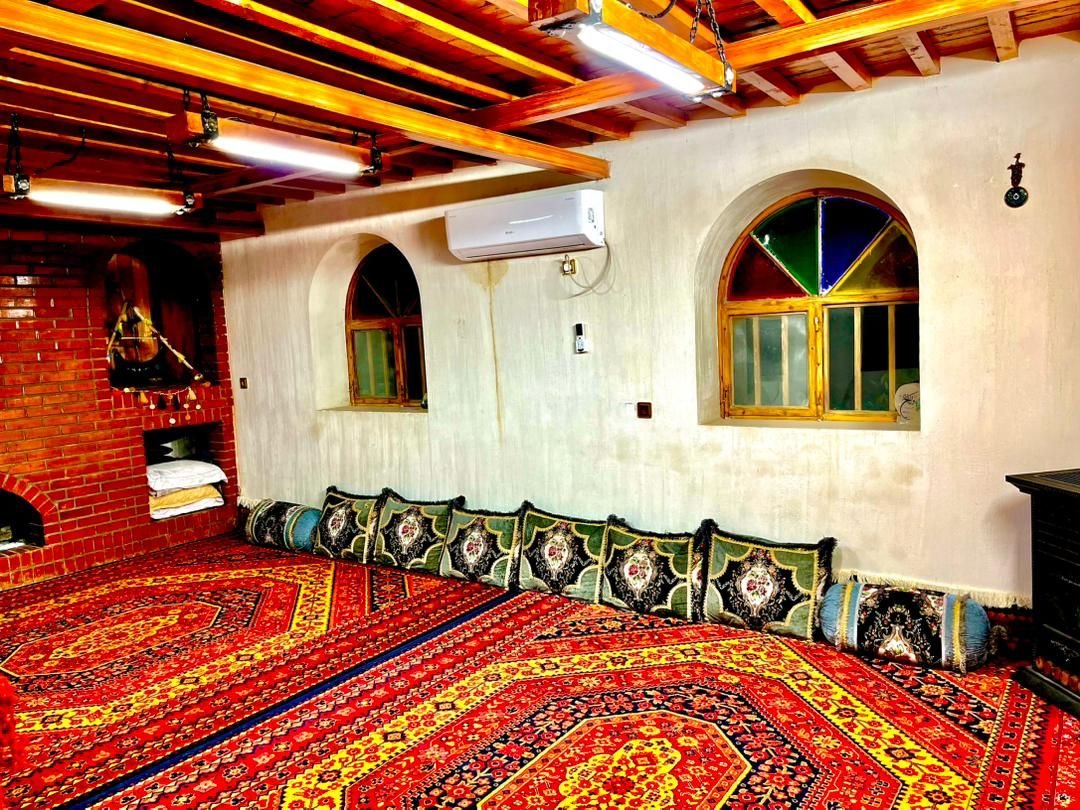 مامان جون - واحد شاهنشین