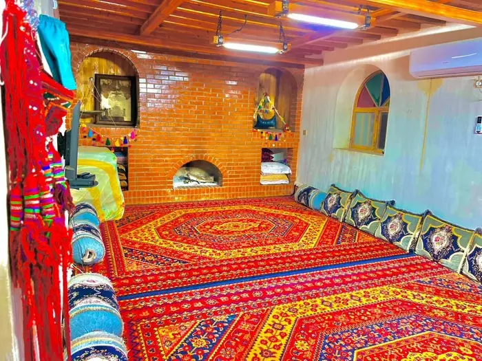 بوم گردی مامان جون - واحد شاهنشین