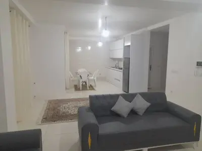 آپارتمان دوخوابه استخردار رسول قربانپور