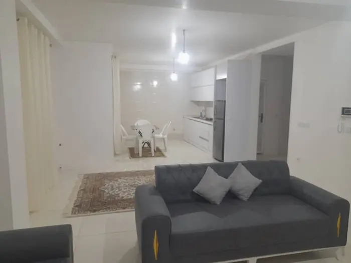 آپارتمان دوخوابه استخردار رسول قربانپور