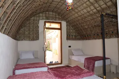 بومگردی ساباط - واحد ۵