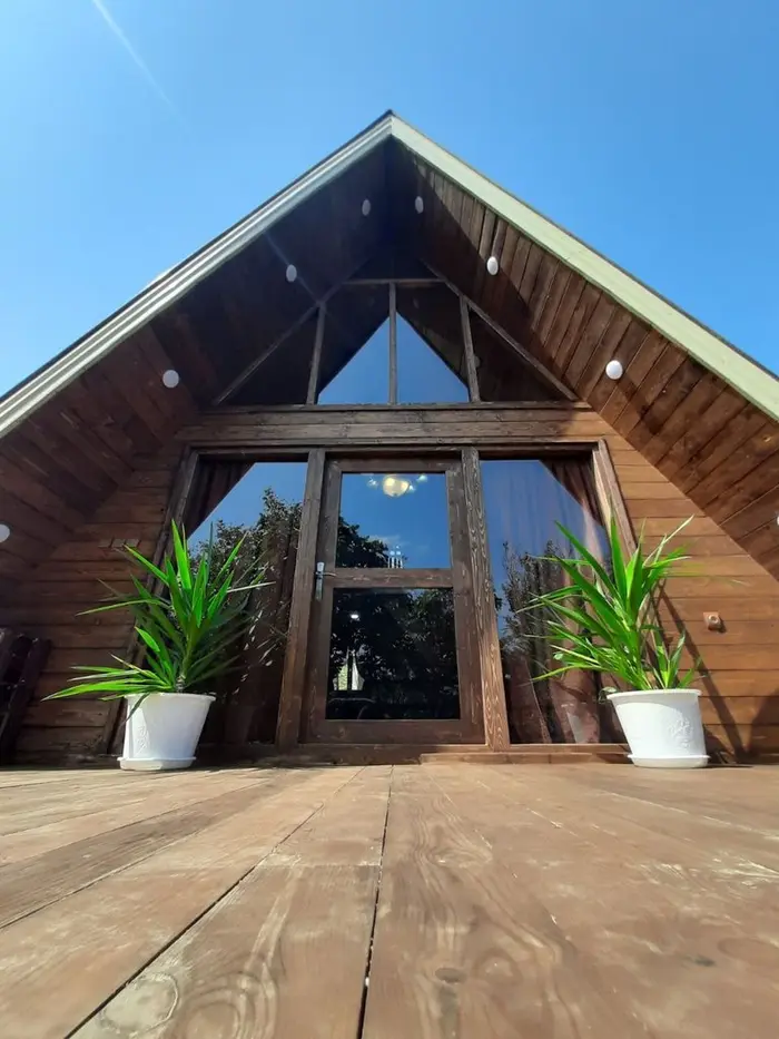 کلبه یک خوابه دوبلکس سوئیسی شاهوار