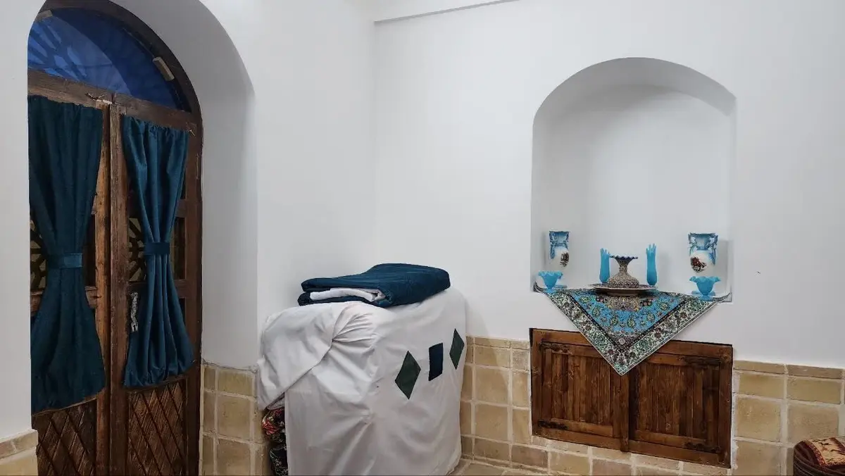 بوم گردی بابا سید احمد - واحد فیروزه - اتاق فیروزه