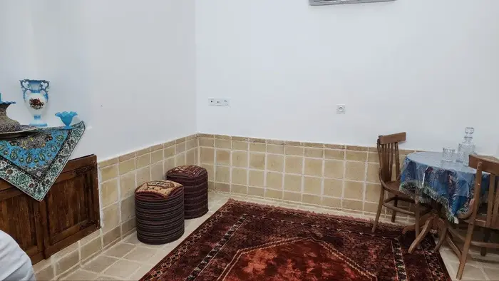 بوم گردی بابا سید احمد - واحد فیروزه - اتاق فیروزه