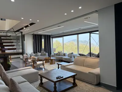 ویلا چهارخوابه دوبلکس استخردار اسپیناس ۲