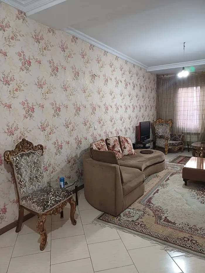 آپارتمان دوخوابه جنت آباد شاهین شمالی 1