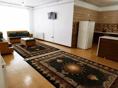 آپارتمان دوخوابه مستقیمی