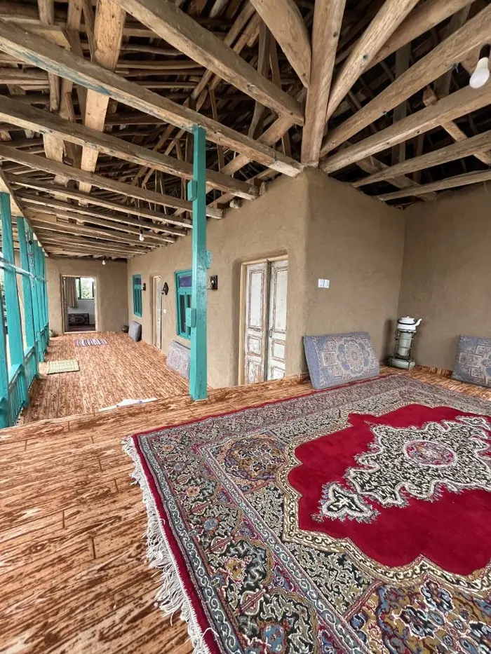 بوم گردی رافا - واحد لَرگ