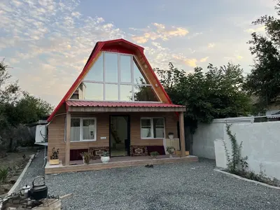 کلبه دوخوابه سوئیسی پالم 1