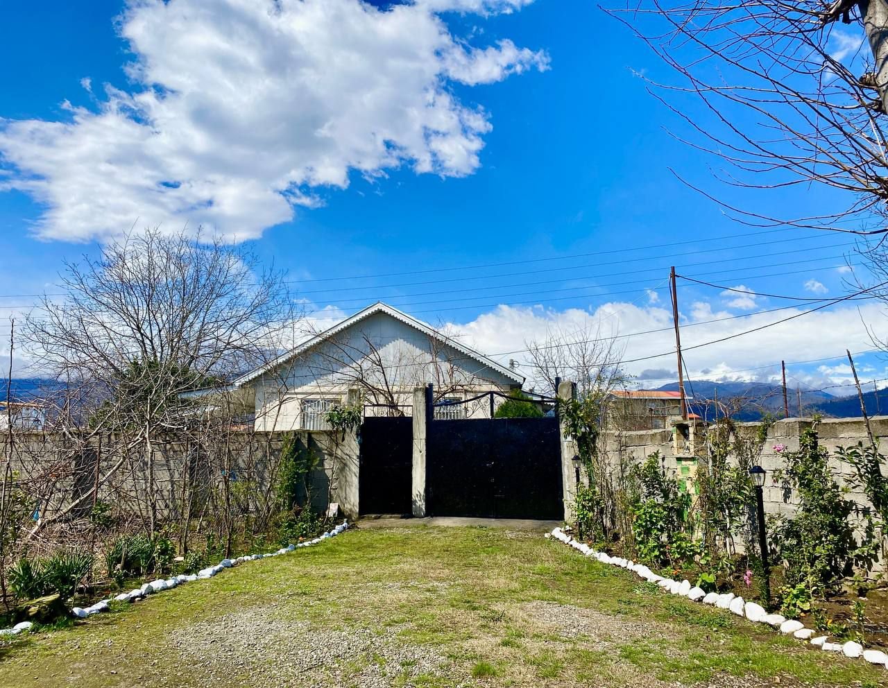 ویلا دوخوابه ساحلی صلصال - حیاط